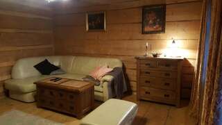 Шале Village Lodge Sierockie Бялы-Дунаец Шале с 3 спальнями-26