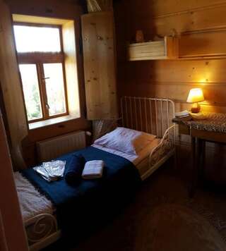 Шале Village Lodge Sierockie Бялы-Дунаец Шале с 3 спальнями-32