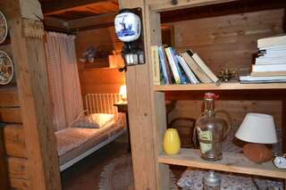 Шале Village Lodge Sierockie Бялы-Дунаец Шале с 3 спальнями-36